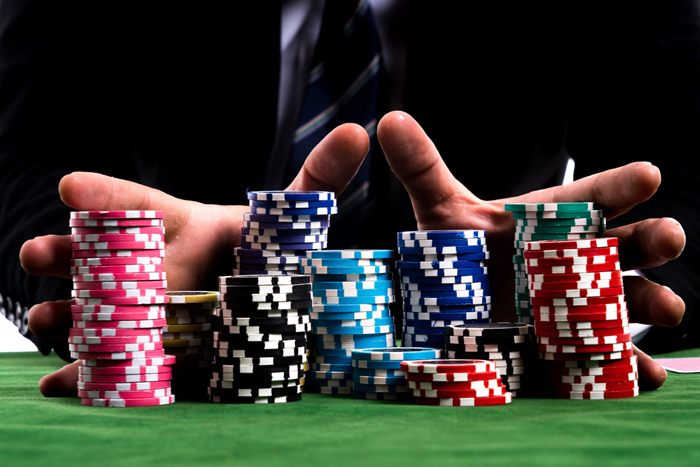 Các giới hạn cược trong poker của mỗi người chơi